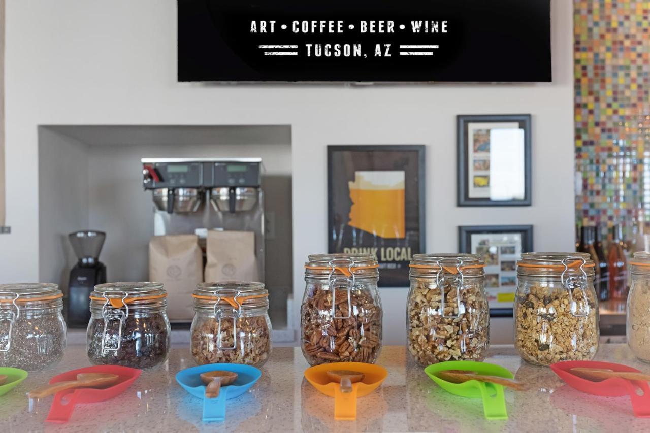Hotel Mccoy - Art, Coffee, Beer, Wine Tucson Exterior foto